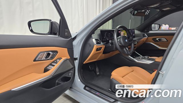 BMW 3-Series 2024 — photo 13