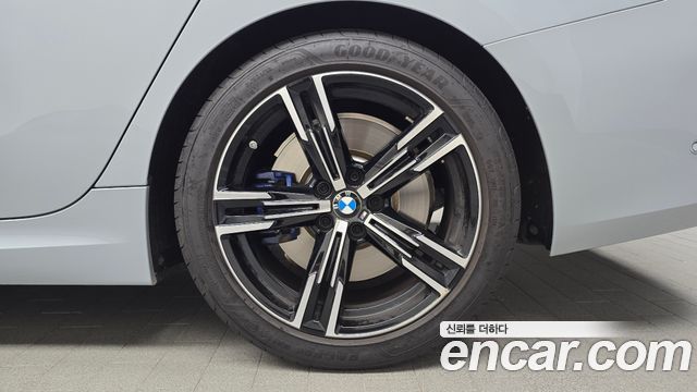 BMW 3-Series 2024 — photo 7