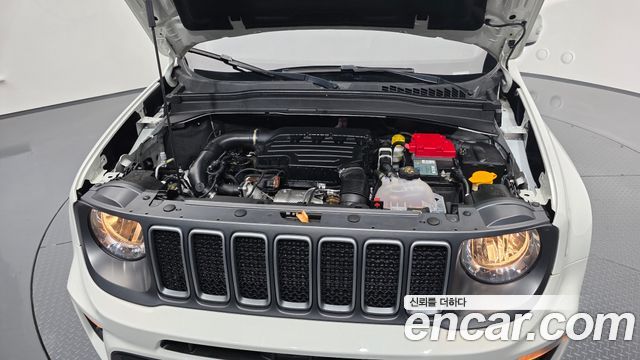 Jeep Renegade 2022 — photo 6