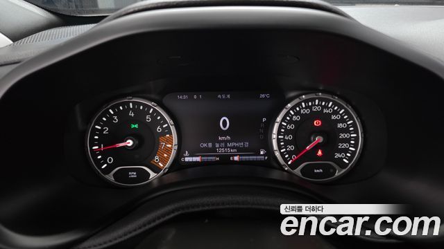 Jeep Renegade 2022 — photo 11