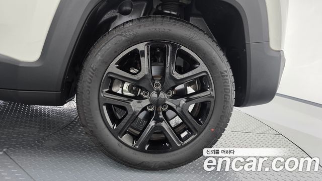 Jeep Renegade 2022 — photo 7