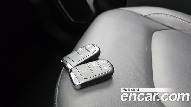 Jeep Renegade 2022 — photo 30
