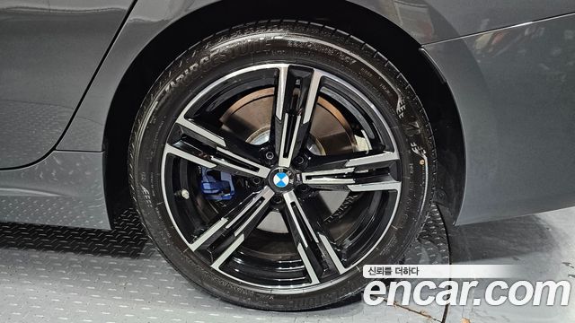 BMW 3-Series 2025 — photo 7