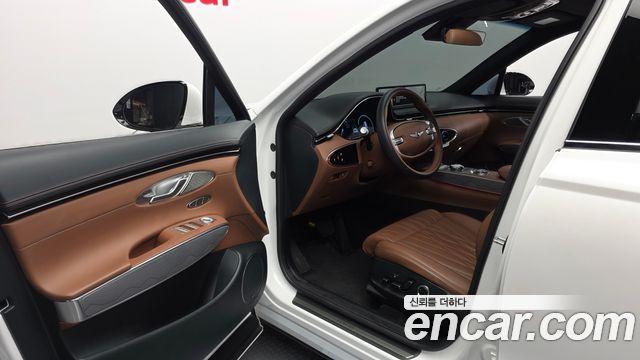 Genesis GV70 2024 — photo 13