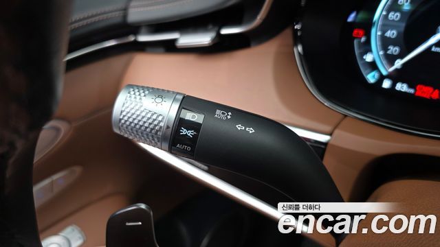 Genesis GV70 2024 — photo 27