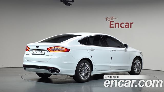 Ford Mondeo 2016 — photo 2