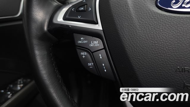 Ford Mondeo 2016 — photo 23