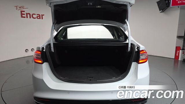 Ford Mondeo 2016 — photo 26