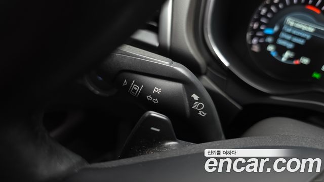 Ford Mondeo 2016 — photo 34