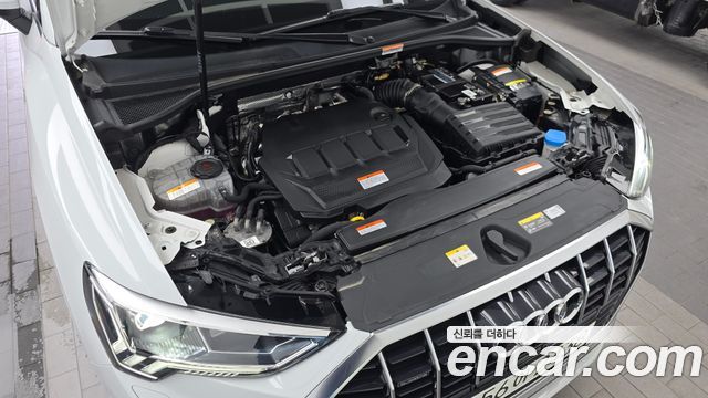 Audi Q3 2023 — photo 6