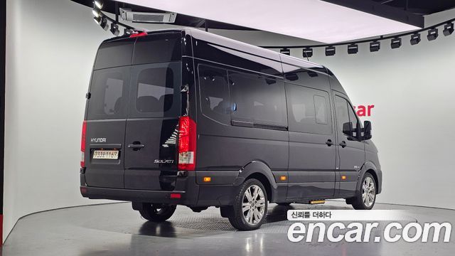 Hyundai Solati 2023 — photo 2