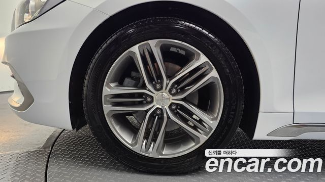Hyundai Grandeur 2018 — photo 5