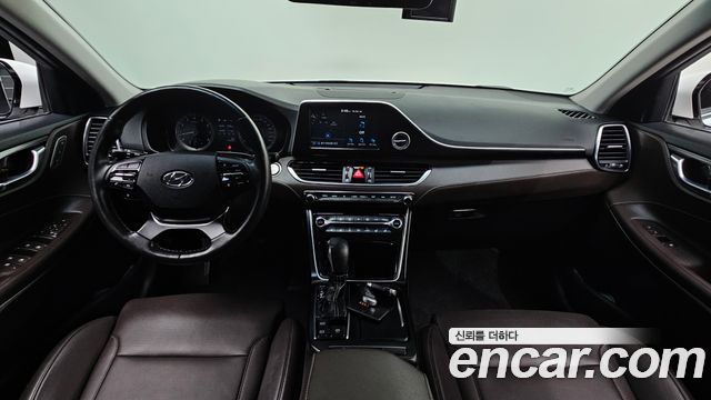 Hyundai Grandeur 2018 — photo 10