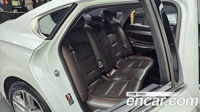 Hyundai Grandeur 2018 — photo 18