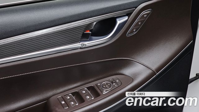 Hyundai Grandeur 2018 — photo 22