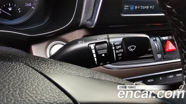 Hyundai Grandeur 2018 — photo 30