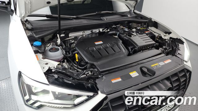 Audi Q3 2025 — photo 6