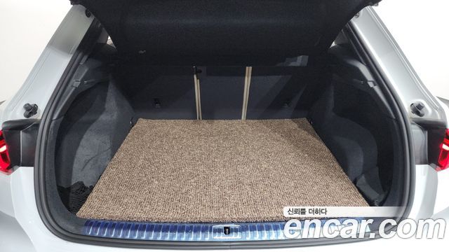 Audi Q3 2025 — photo 23