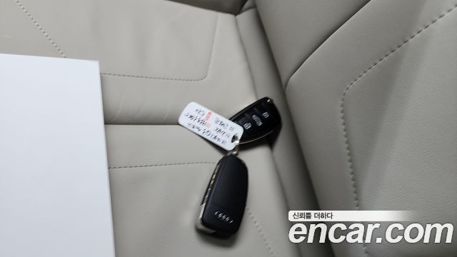 Audi Q3 2025 — photo 25