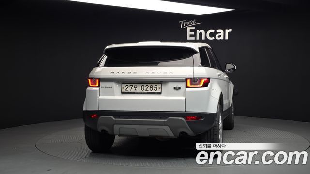 Land Rover Range Rover Evoque 2016 — photo 4