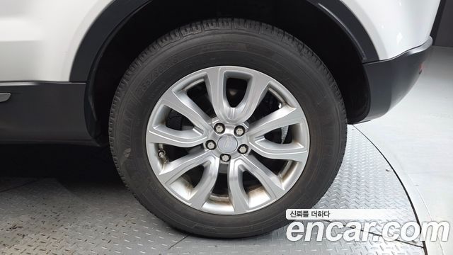 Land Rover Range Rover Evoque 2016 — photo 5