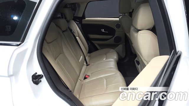 Land Rover Range Rover Evoque 2016 — photo 12