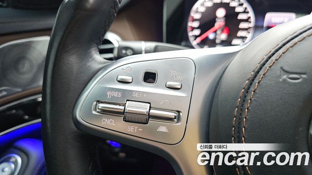 Mercedes-Benz S-Class 2020 — photo 18
