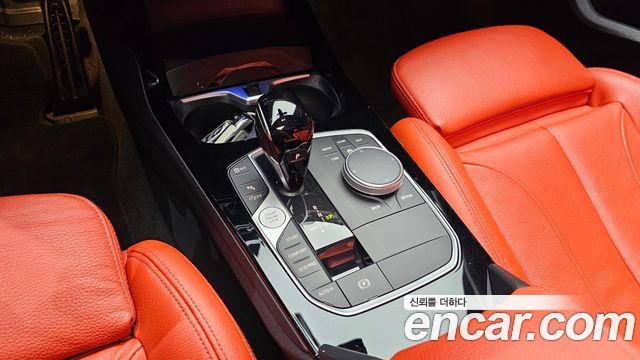 BMW 1-Series 2021 — photo 12