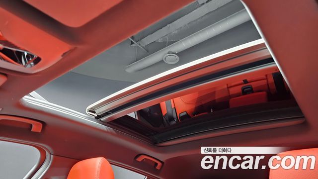 BMW 1-Series 2021 — photo 29