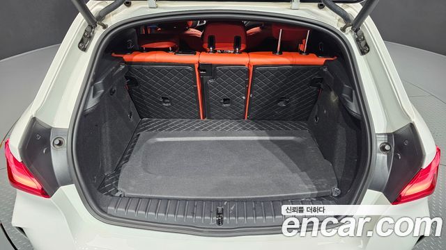 BMW 1-Series 2021 — photo 31