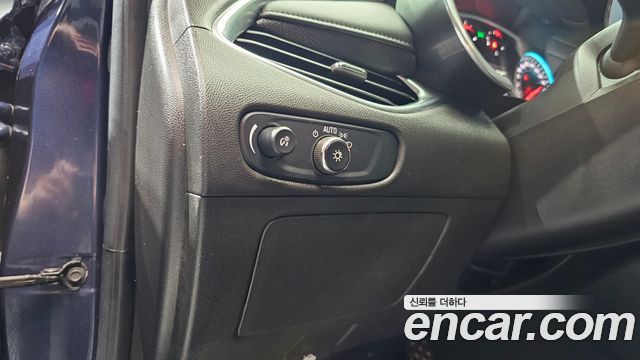 Chevrolet Korea Malibu 2017 — photo 16