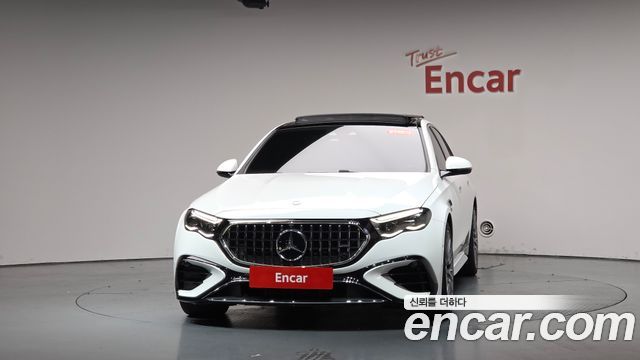 Mercedes-Benz E-Class 2025 — photo 3