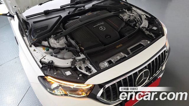 Mercedes-Benz E-Class 2025 — photo 6
