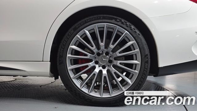 Mercedes-Benz E-Class 2025 — photo 7
