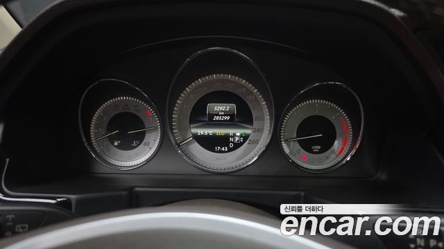 Mercedes-Benz GLK-Class 2013 — photo 8