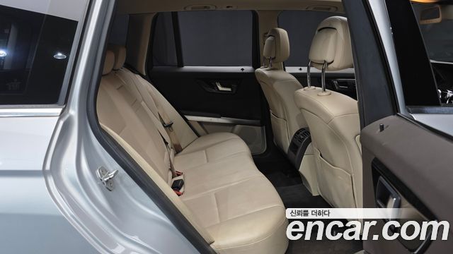 Mercedes-Benz GLK-Class 2013 — photo 11