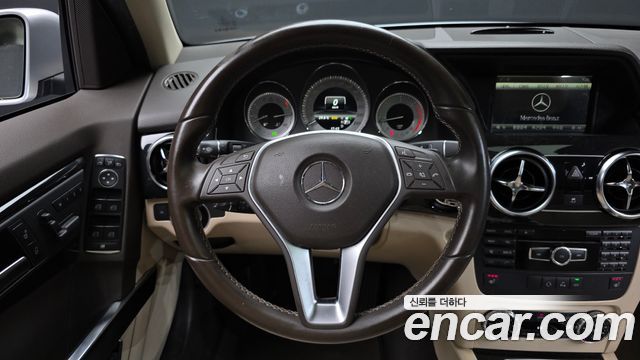 Mercedes-Benz GLK-Class 2013 — photo 13