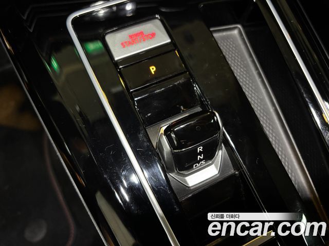 Volkswagen Golf 2024 — photo 9