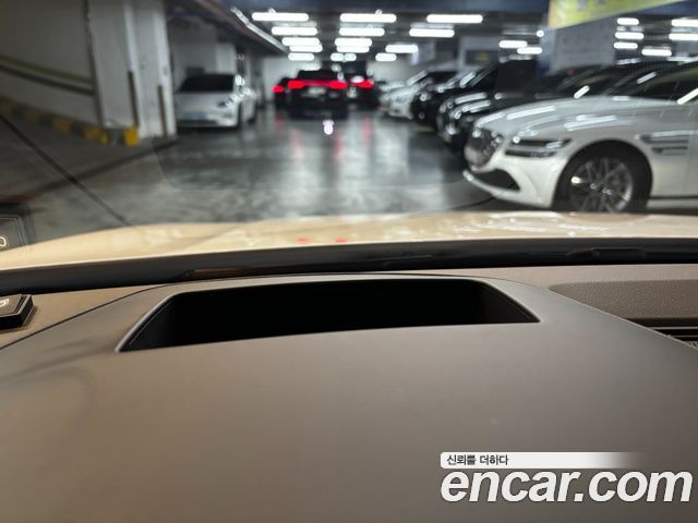 Volkswagen Golf 2024 — photo 17