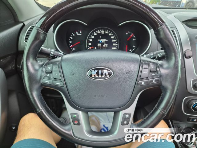 Kia Sorento 2013 — photo 12