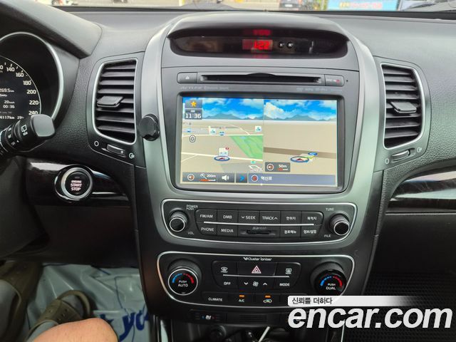 Kia Sorento 2013 — photo 14