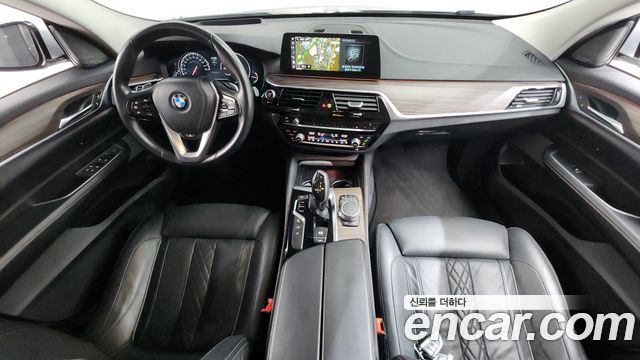 BMW Gran Turismo 2018 — photo 7