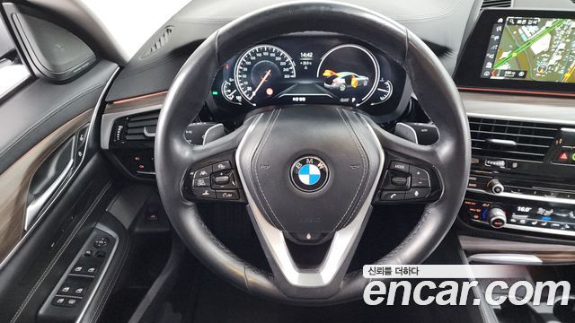 BMW Gran Turismo 2018 — photo 13