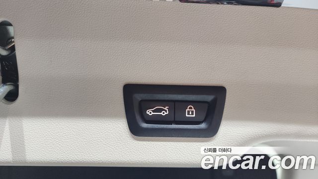 BMW Gran Turismo 2018 — photo 17