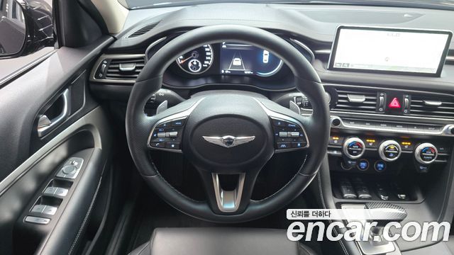 Genesis G70 2022 — photo 13