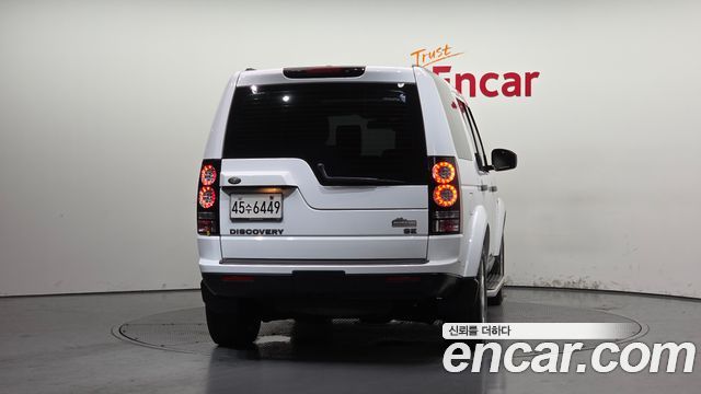 Land Rover Discovery 2015 — photo 4