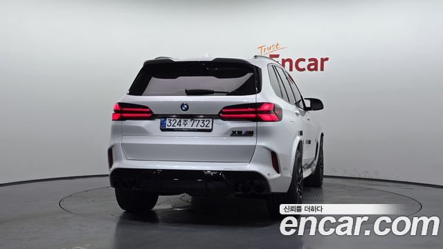 BMW X5M 2025 — photo 4