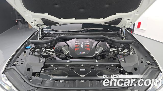 BMW X5M 2025 — photo 6