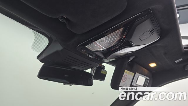 BMW X5M 2025 — photo 26