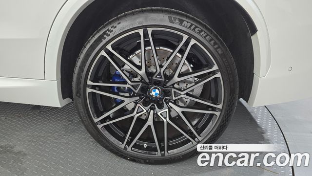 BMW X5M 2025 — photo 7